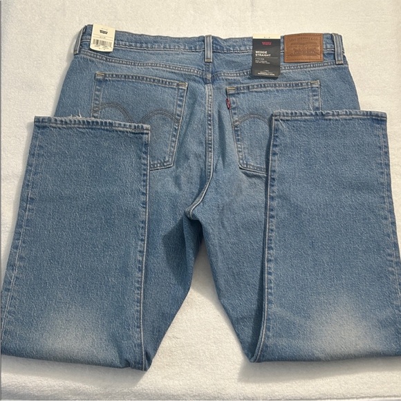Levi’s 34 x 28 Jeans Wedgie Straight Ankle button fly Christina Light Wash NWT - Picture 4 of 14